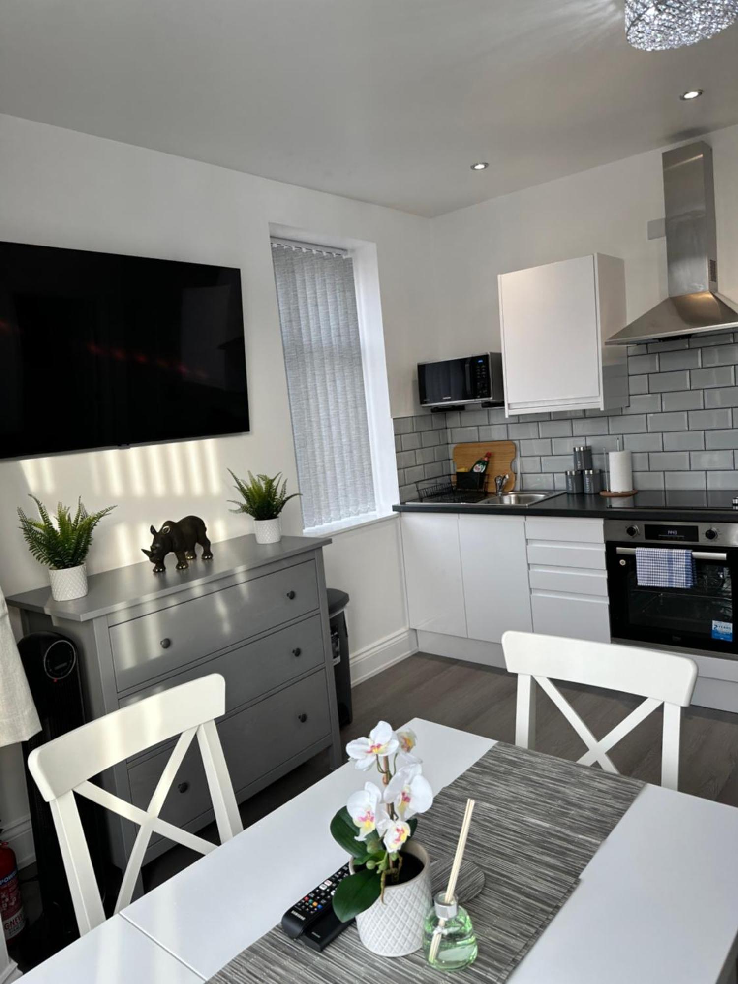 Granada Apartments Holmfield Rd Блекпул Екстериор снимка