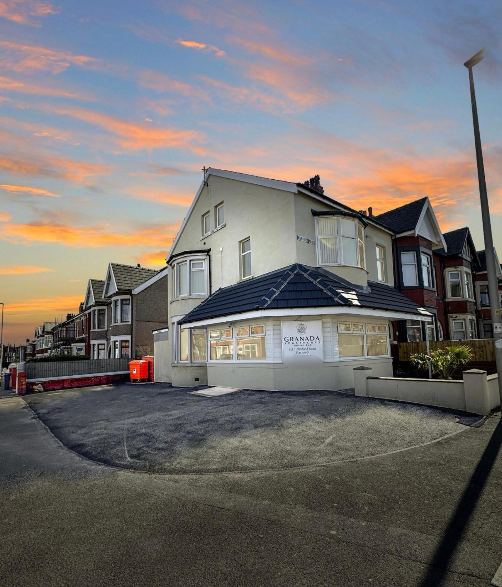 Granada Apartments Holmfield Rd Блекпул Екстериор снимка